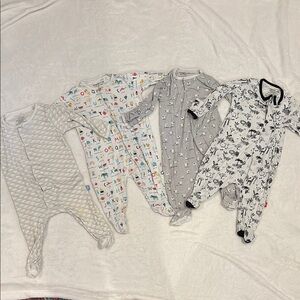 Assorted Kids One Pieces Set Magnetic Me